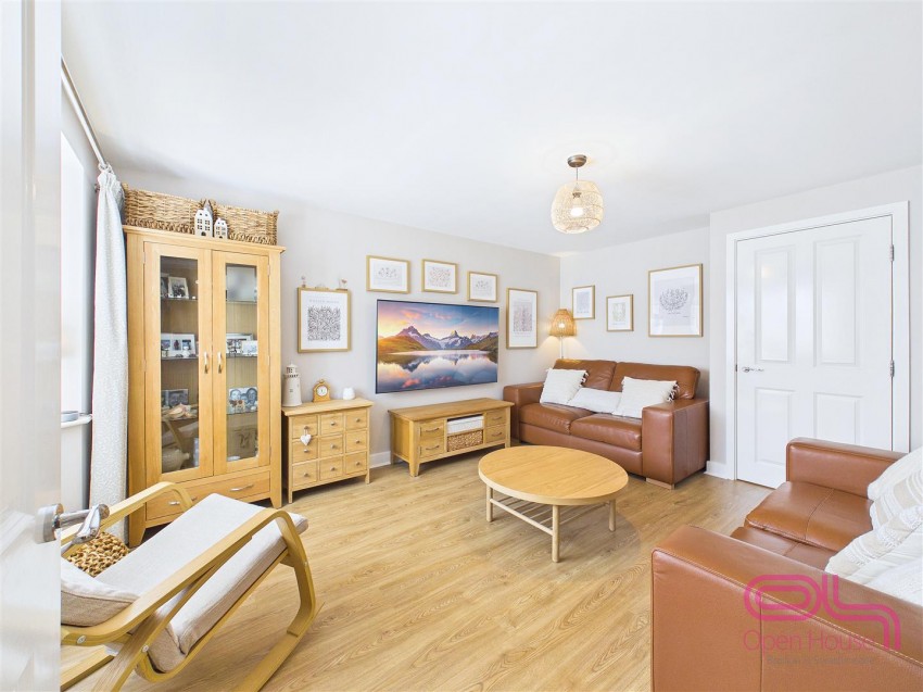 Images for Chestnut Close, Burton-On-Trent