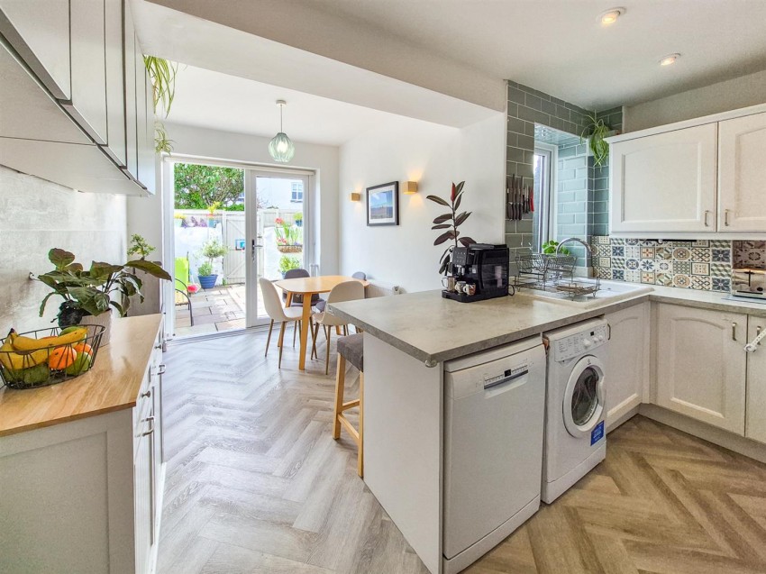 Images for Lake Place, Wirral