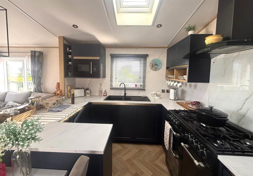 Images for Waldegraves Ln, West Mersea, Colchester