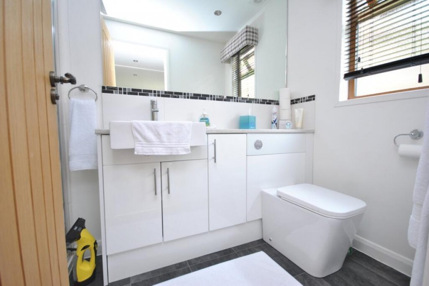 Images for Axbridge Rd, Axbridge