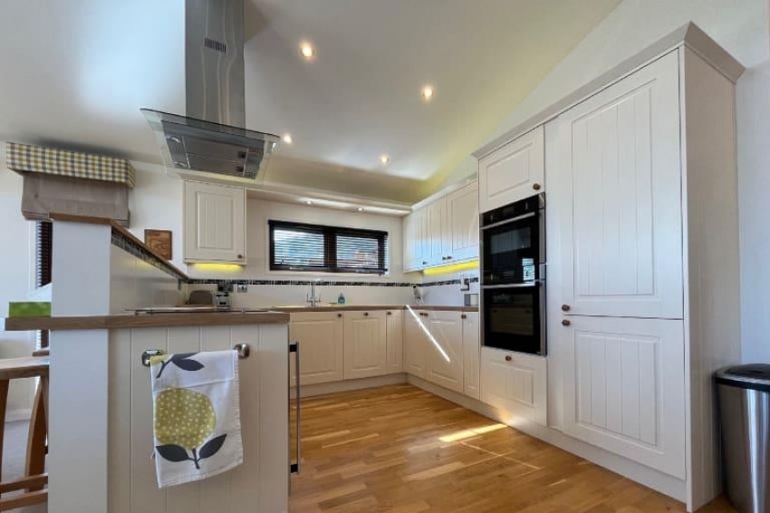 Images for Axbridge Rd, Axbridge