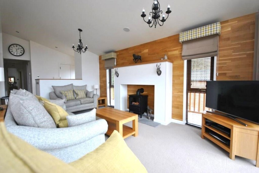 Images for Axbridge Rd, Axbridge