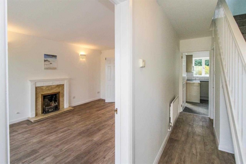 Images for Lanyon Close,,Horsham
