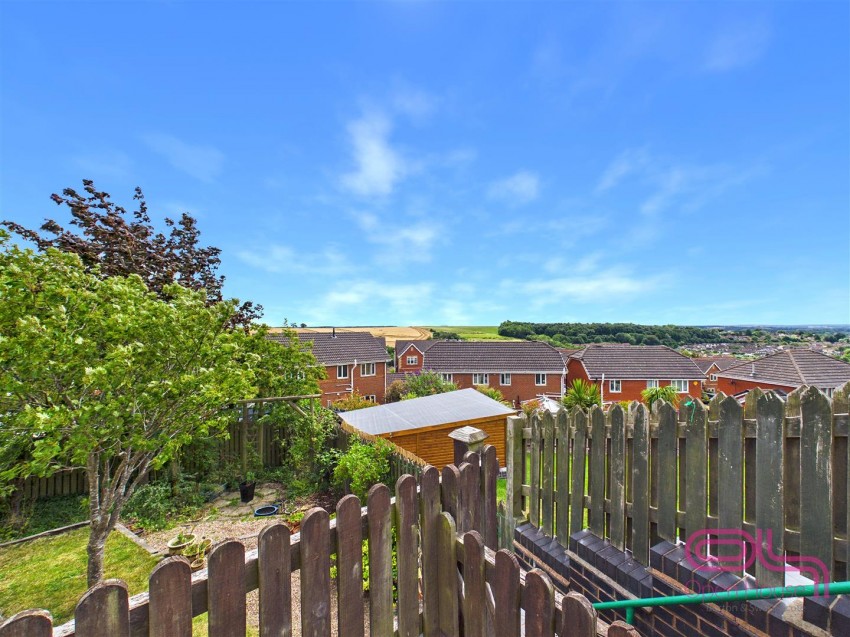 Images for Newby Close, Burton-On-Trent