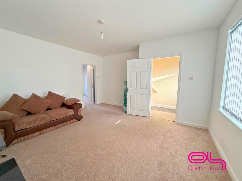 Images for Lupin Avenue, Farnworth