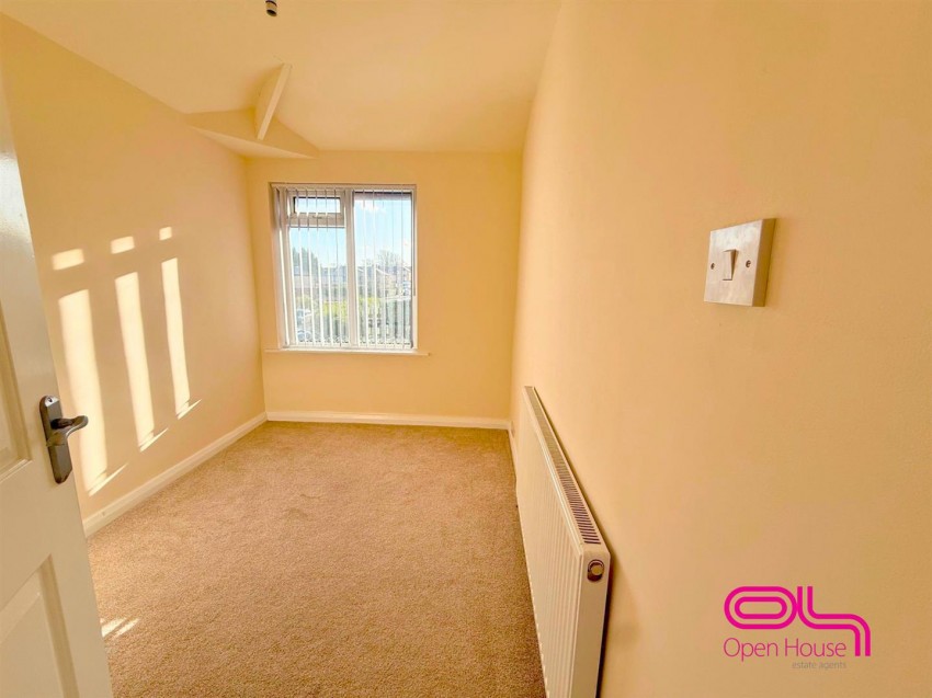 Images for Lupin Avenue, Farnworth