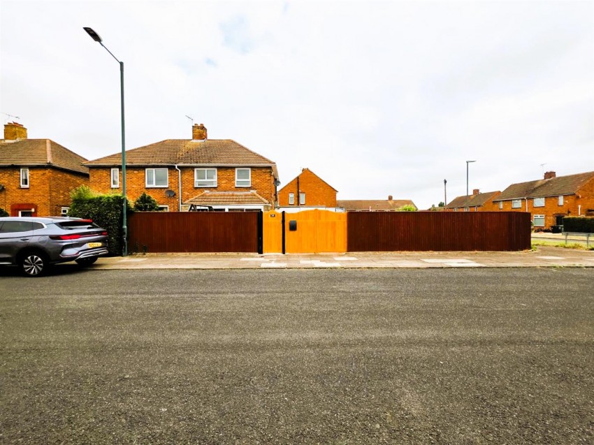 Images for Pershore Avenue, Grimsby