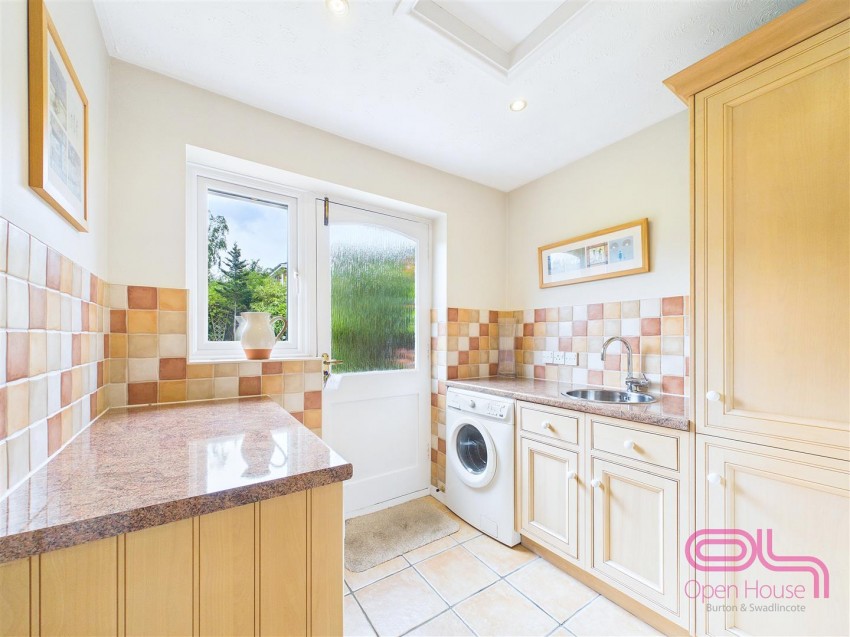 Images for Bitham Court, Stretton, Burton-On-Trent