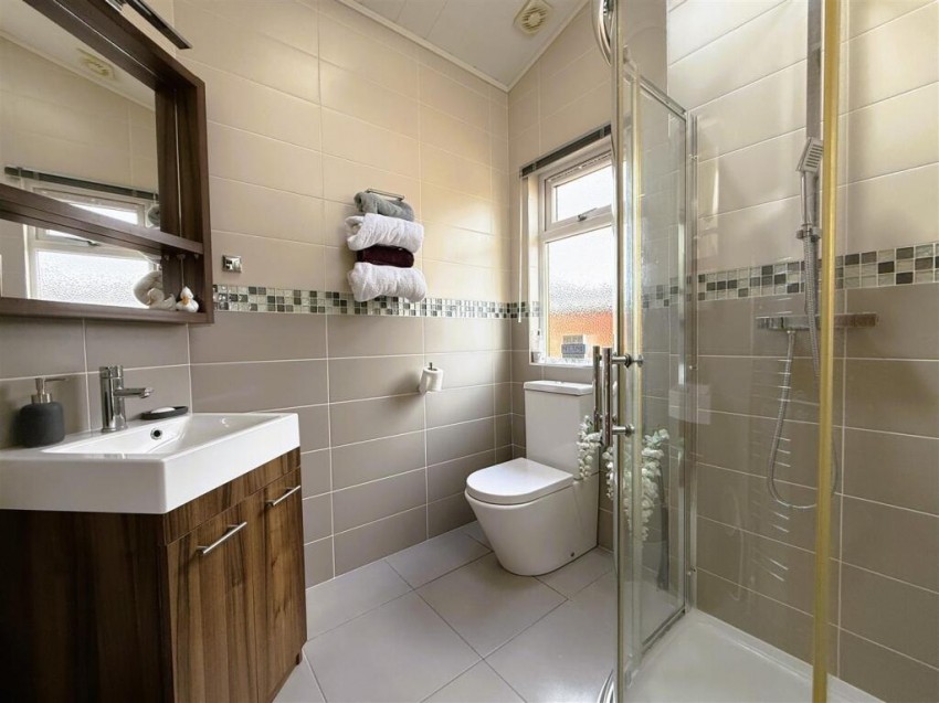 Images for Abbots Green, Balk