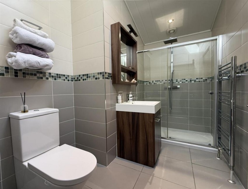 Images for Abbots Green, Balk