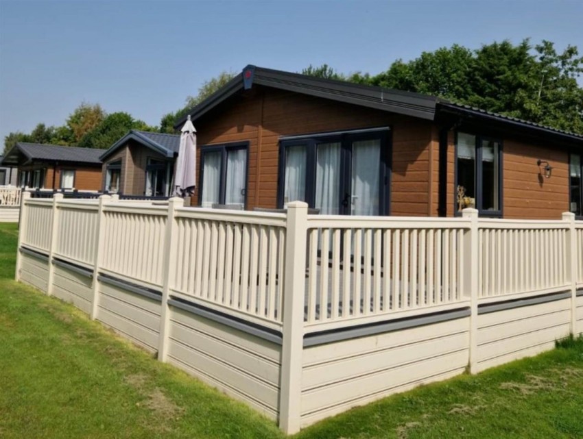Images for Waplington Lane, York