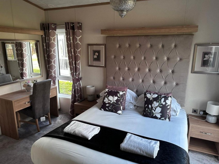 Images for Waplington Lane, York