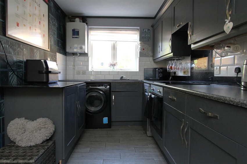 Images for Stanley Close, London