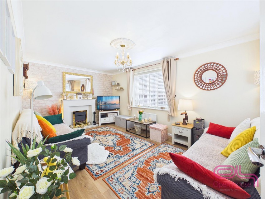 Images for Edinburgh Road, Church Gresley, Swadlincote