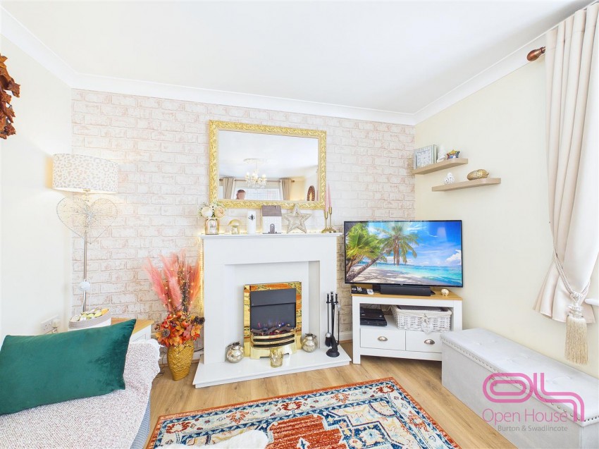 Images for Edinburgh Road, Church Gresley, Swadlincote