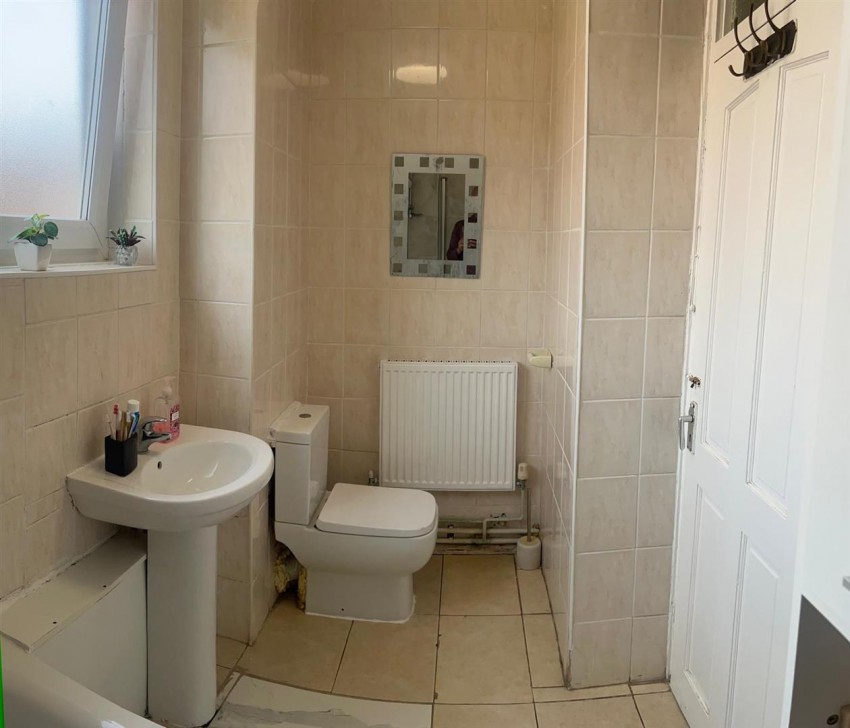 Images for The Shaftesburys, Barking