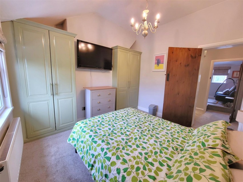 Images for Hampton, Malpas