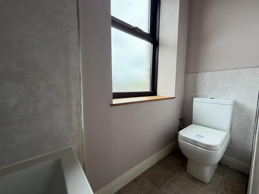 Images for Lindon Street, Haworth, Keighley