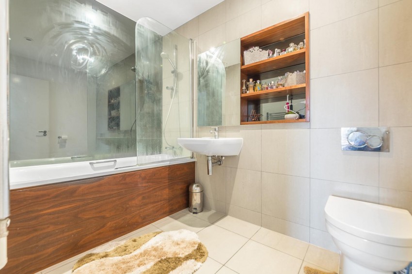 Images for Dowding Drive, London