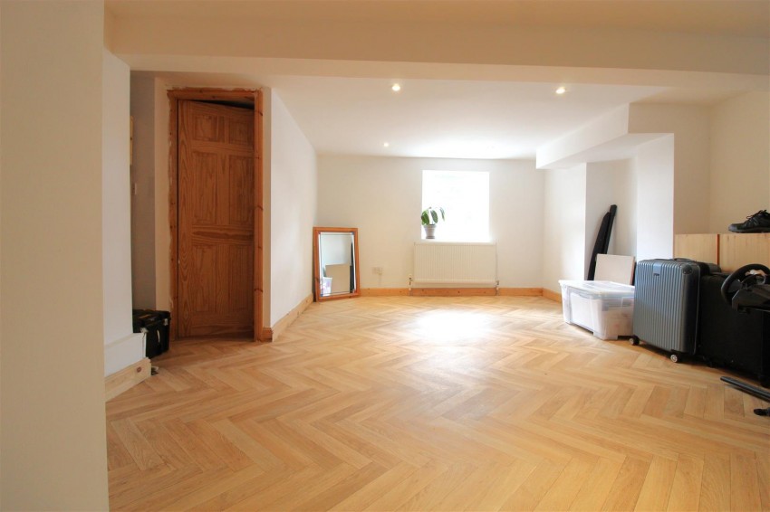 Images for Rawthorpe Lane, Huddersfield, HD5