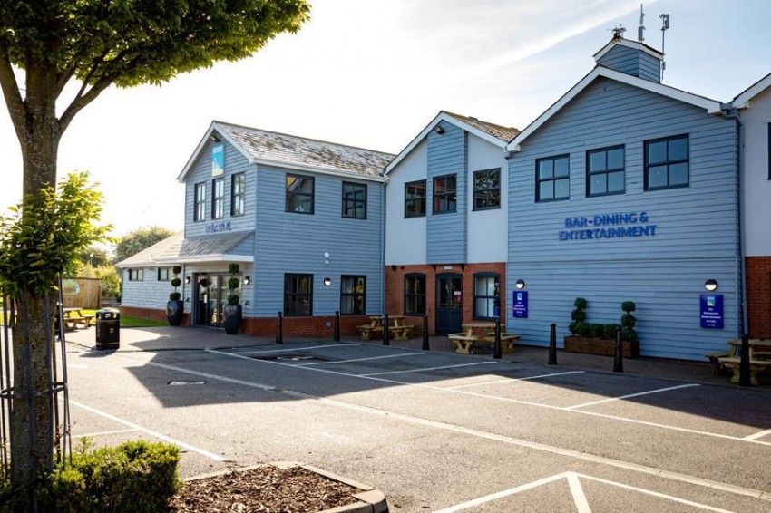 Images for Low Rd, Harwich