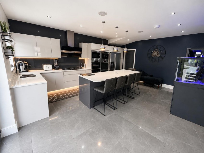 Images for Alter Drive, Via Carr Lane, Riddlesden