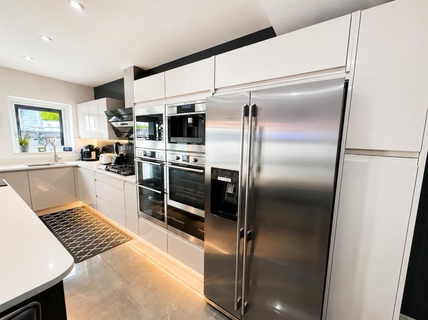 Images for Alter Drive, Via Carr Lane, Riddlesden