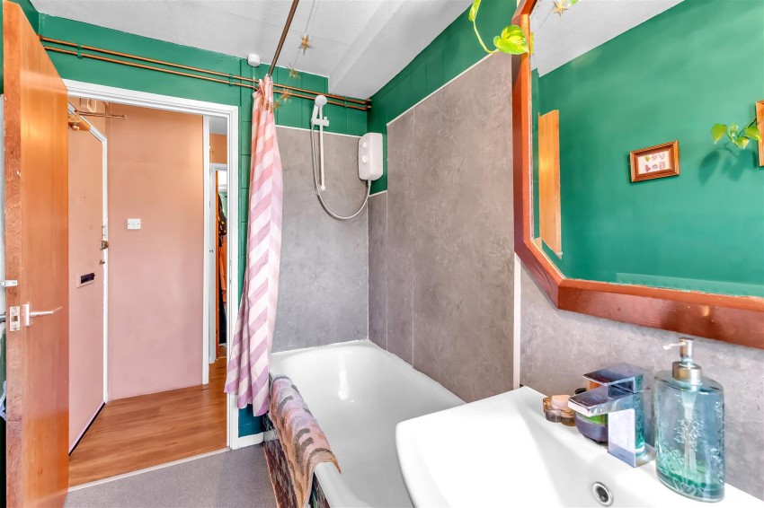 Images for South Holmes Road, Horsham