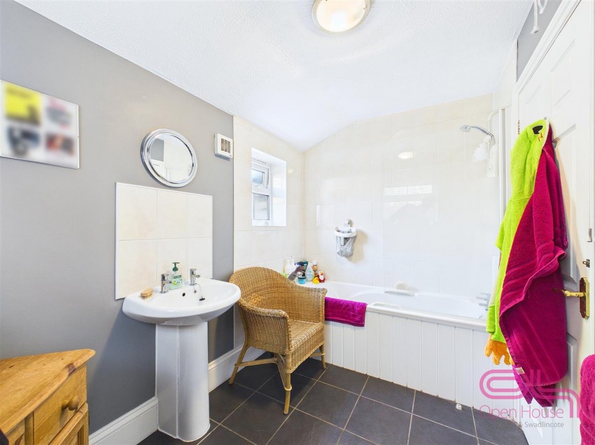 Images for Calais Road, Burton-On-Trent