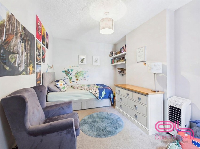 Images for Calais Road, Burton-On-Trent