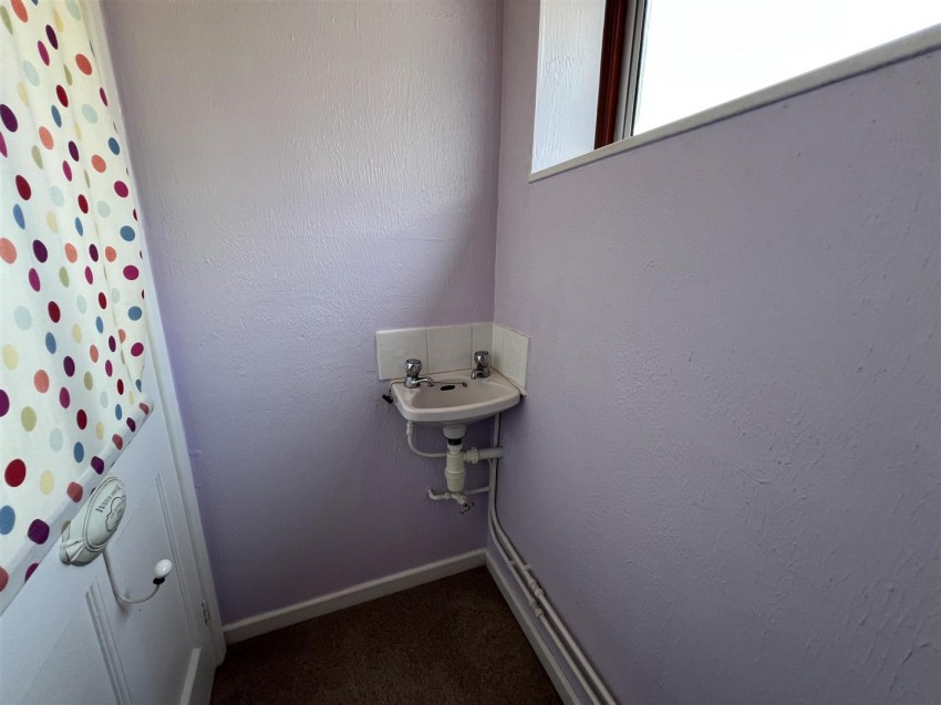 Images for School Road, Meadowbank, Winsford
