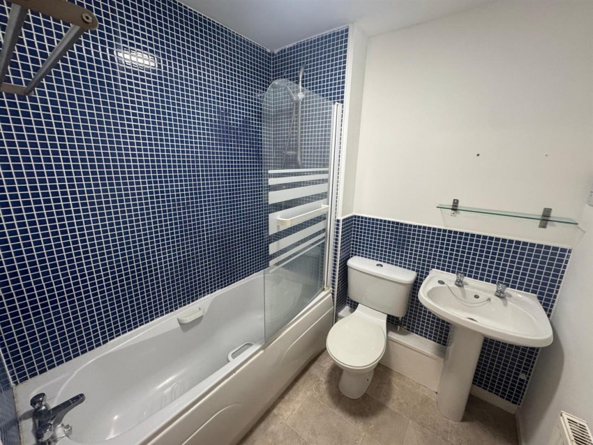 Images for Wyre Close, Bradford