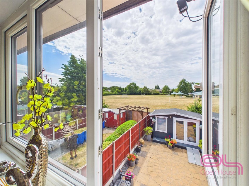Images for Seymour Avenue, Burton-On-Trent