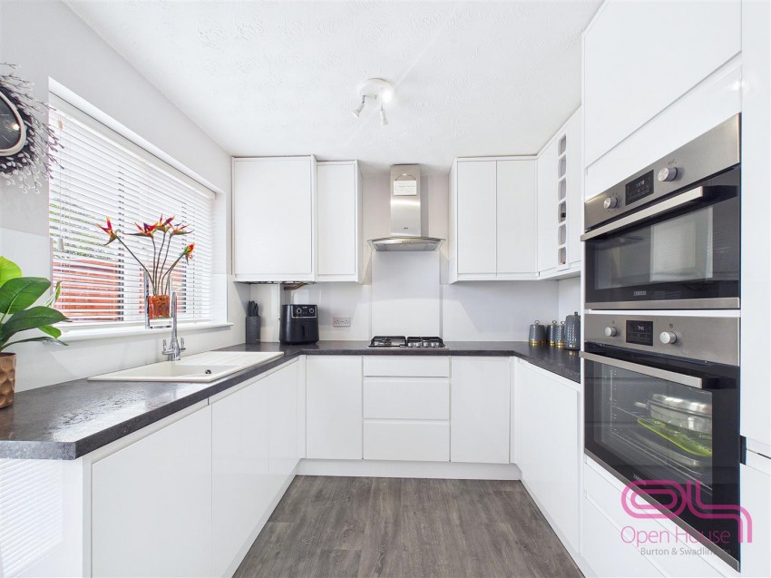 Images for Seymour Avenue, Burton-On-Trent
