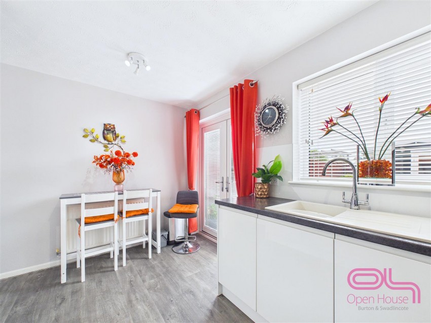 Images for Seymour Avenue, Burton-On-Trent