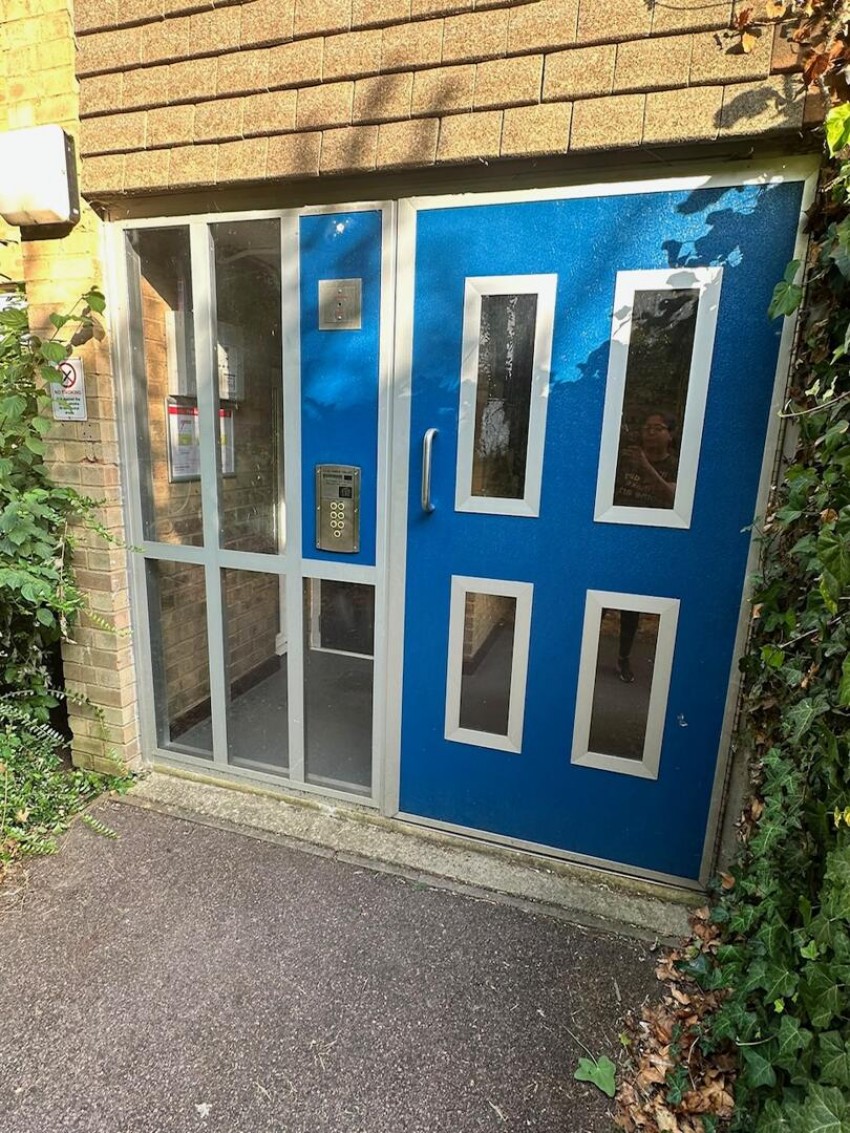 Images for Three Fields, Headington, Oxford