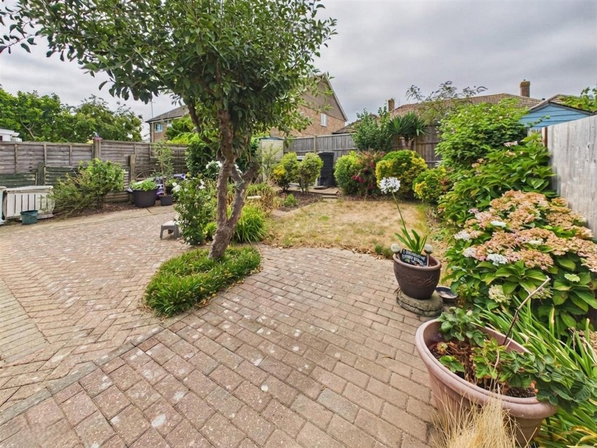 Images for Edith Avenue North, Peacehaven