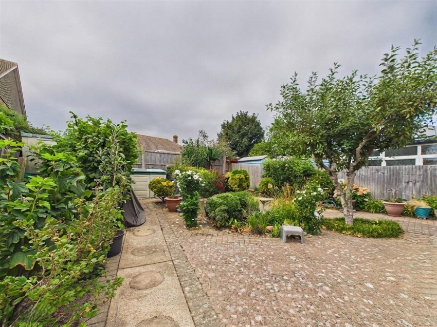 Images for Edith Avenue North, Peacehaven