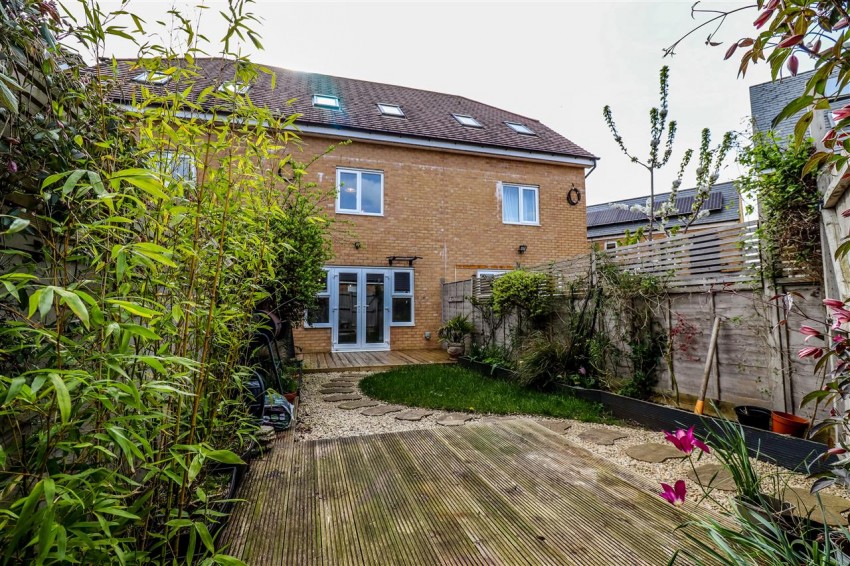 Images for Summers Hill Drive, Papworth Everard, Cambridge